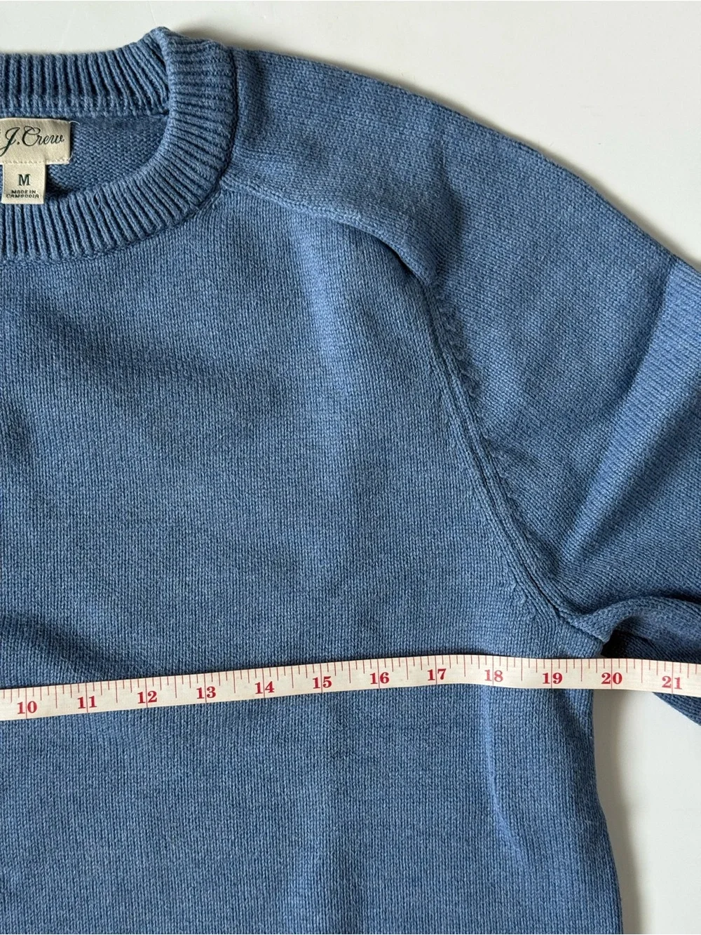 J.Crew Men’s Heavyweight 100% Cotton Crewneck Knit Sweater Blue Medium